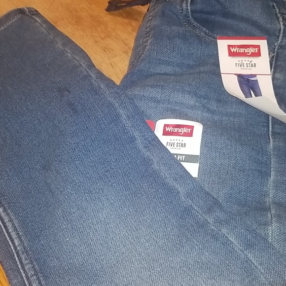 Wrangler Slim Fit - Picture 4 of 4